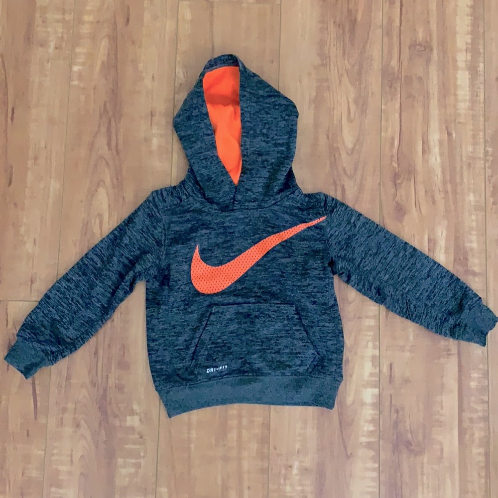 Nike dri-fit hoodie
